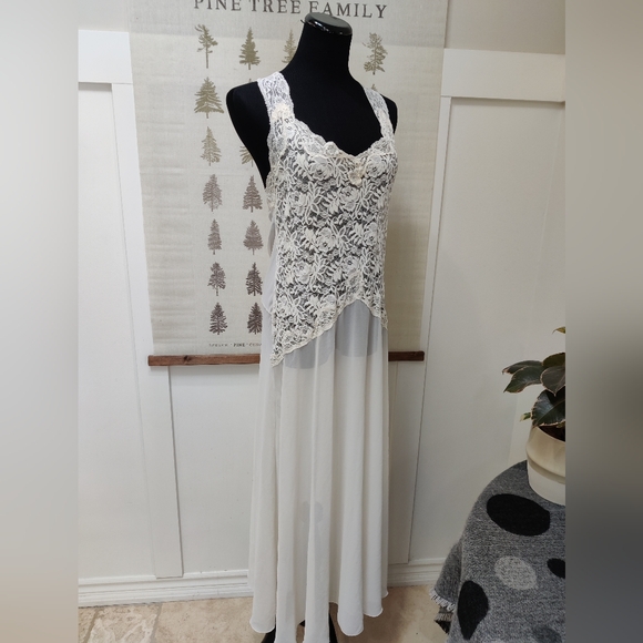 Victoria's Secret Cream Lace & Chiffon Maxi Nightgown L - Bridal Satin Bow - Picture 5 of 10